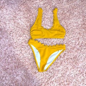 Yellow scalloped cupshe bikini